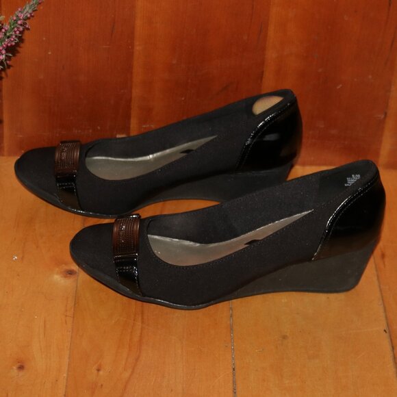 Anne Klein Sport Taelyn Black Stretch Fabric Patent Leather Buckle Wedge Shoes - Picture 3 of 9